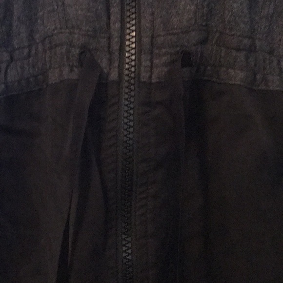Lululemon reversible jacket - Picture 6 of 6